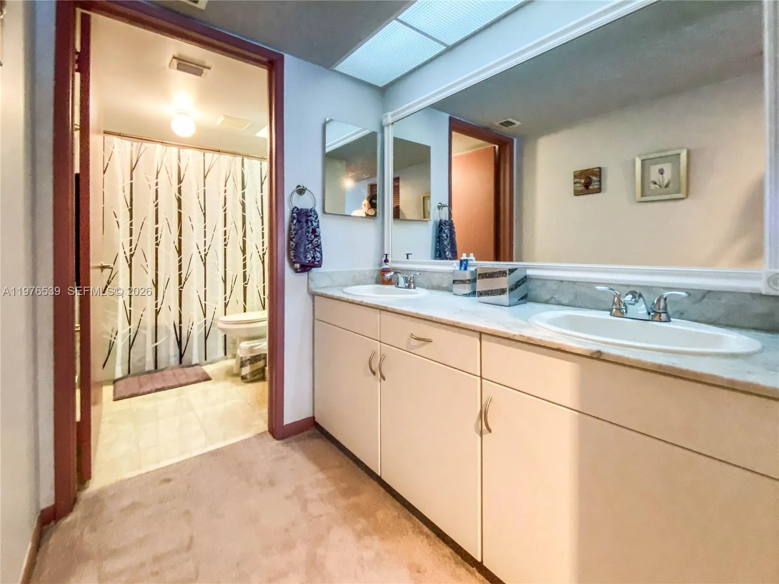 9341 Collins Ave 1204, Surfside, Florida 33154, Surfside, Florida 33154, 2 Bedrooms Bedrooms, ,2 BathroomsBathrooms,Residential Lease,For Rent,9341 Collins Ave 1204, Surfside, Florida 33154,A11976539