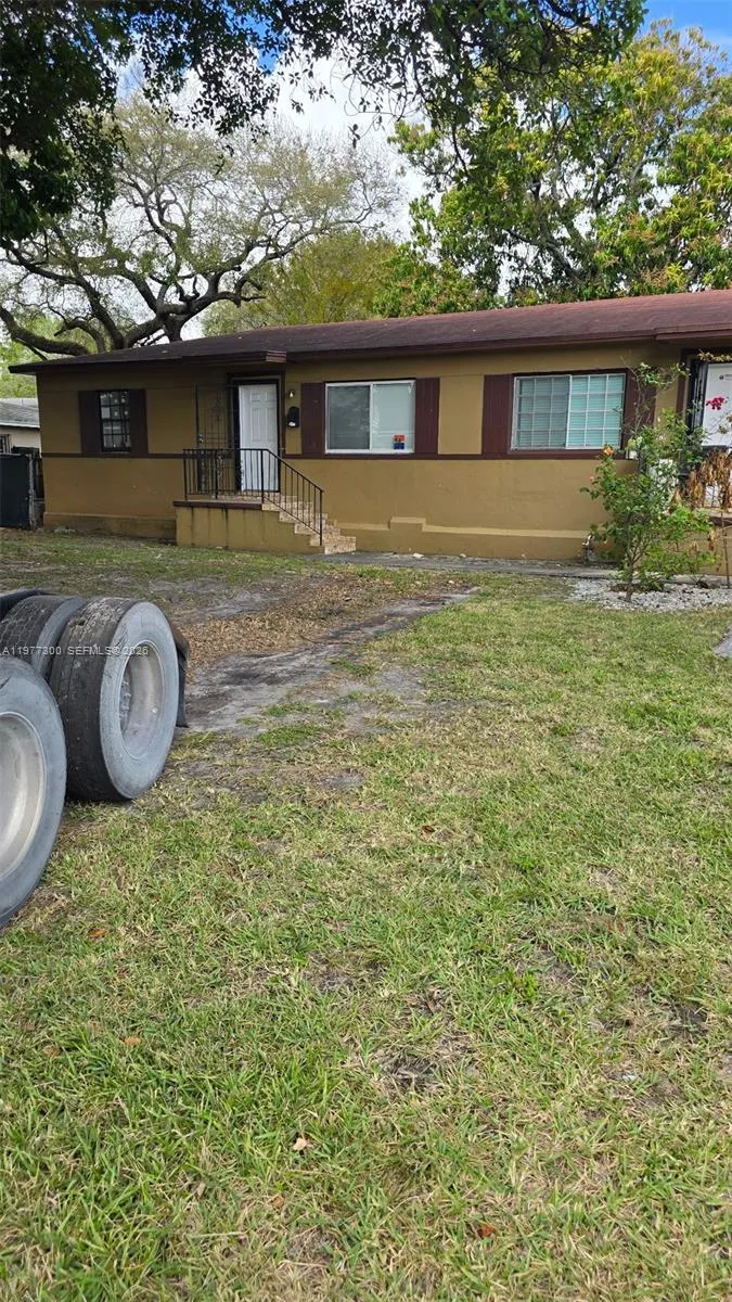 6910 Nw 5th Pl, Miami, Florida 33150, Miami, Florida 33150, ,Residential Income,For Sale,6910 Nw 5th Pl, Miami, Florida 33150,A11977300