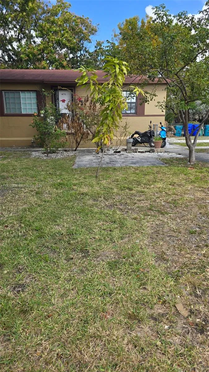 6910 Nw 5th Pl, Miami, Florida 33150, Miami, Florida 33150, ,Residential Income,For Sale,6910 Nw 5th Pl, Miami, Florida 33150,A11977300