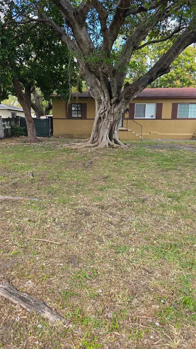 6910 Nw 5th Pl, Miami, Florida 33150, Miami, Florida 33150, ,Residential Income,For Sale,6910 Nw 5th Pl, Miami, Florida 33150,A11977300