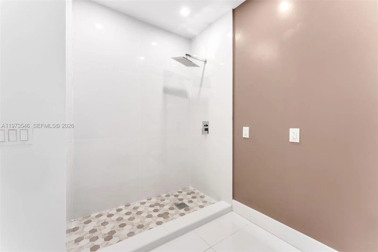 400 Sw 24th Rd, Miami, Florida 33129, Miami, Florida 33129, 4 Bedrooms Bedrooms, ,4 BathroomsBathrooms,Residential,For Sale,400 Sw 24th Rd, Miami, Florida 33129,A11973546