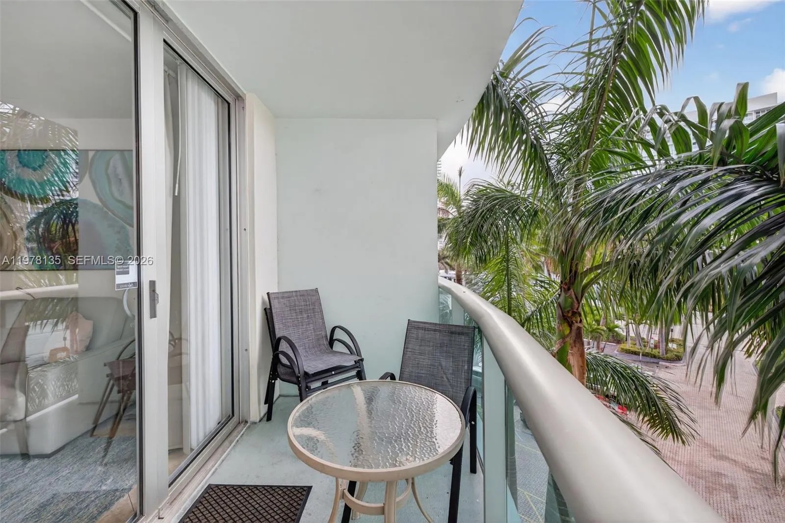 3801 S Ocean Dr 4r, Hollywood, Florida 33019, Hollywood, Florida 33019, 1 Bedroom Bedrooms, ,1 BathroomBathrooms,Residential Lease,For Rent,3801 S Ocean Dr 4r, Hollywood, Florida 33019,A11978135