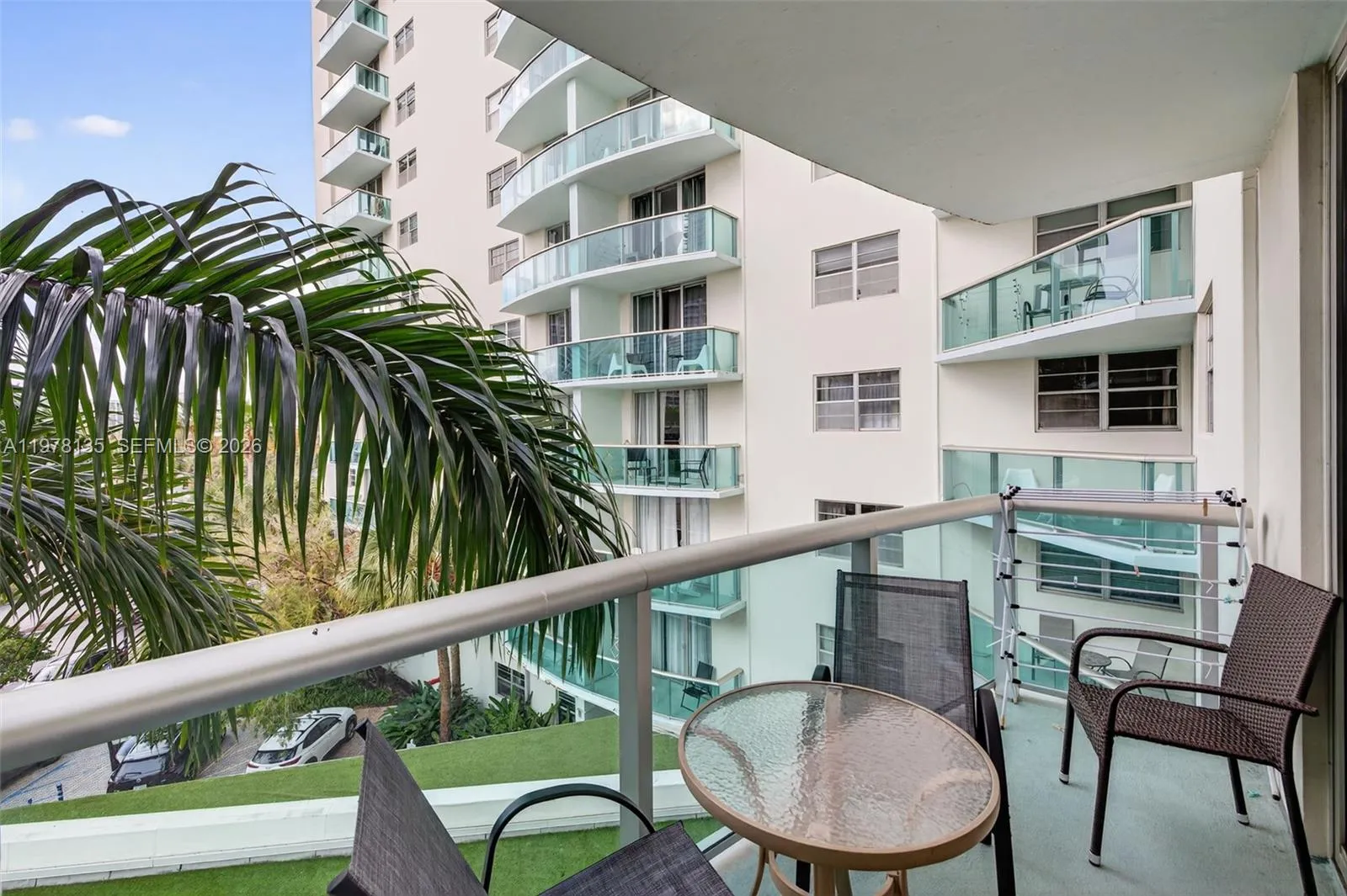3801 S Ocean Dr 4r, Hollywood, Florida 33019, Hollywood, Florida 33019, 1 Bedroom Bedrooms, ,1 BathroomBathrooms,Residential Lease,For Rent,3801 S Ocean Dr 4r, Hollywood, Florida 33019,A11978135