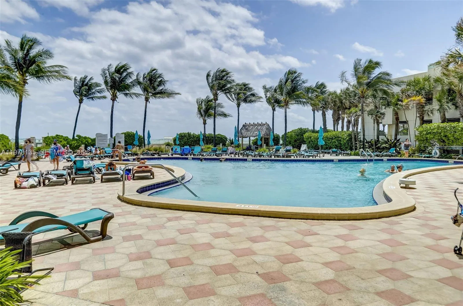 3801 S Ocean Dr 4r, Hollywood, Florida 33019, Hollywood, Florida 33019, 1 Bedroom Bedrooms, ,1 BathroomBathrooms,Residential Lease,For Rent,3801 S Ocean Dr 4r, Hollywood, Florida 33019,A11978135