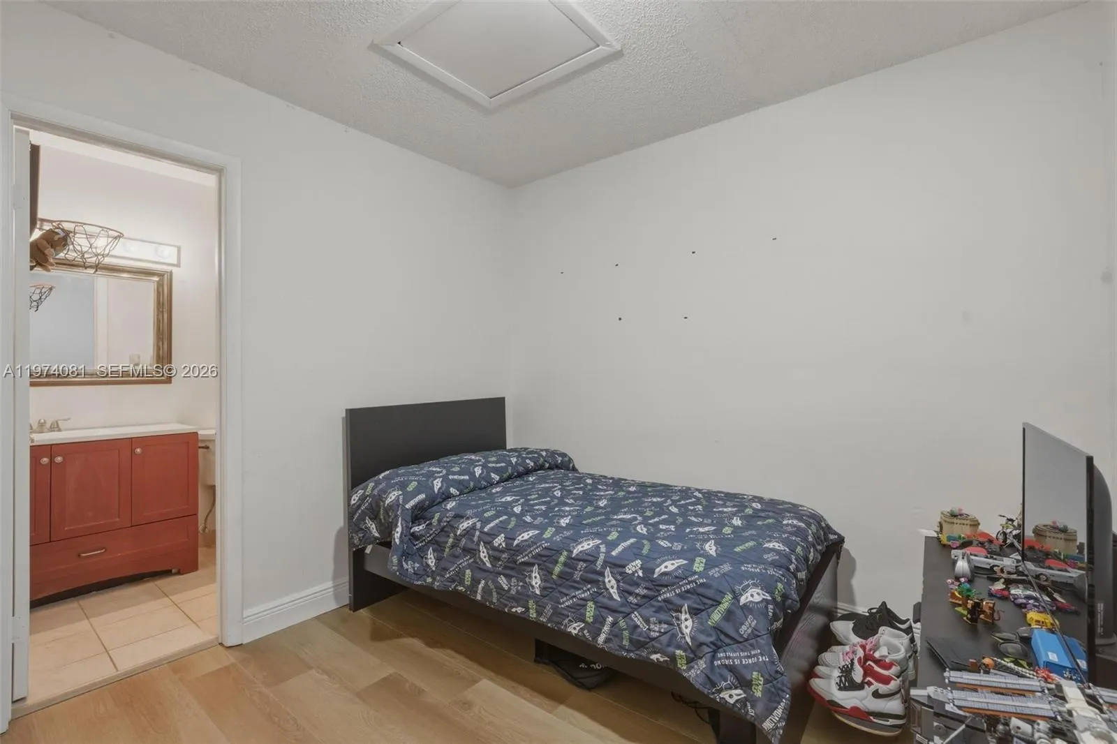 9853 Riverside Dr 8-24, Coral Springs, Florida 330, Coral Springs, Florida 33071, 3 Bedrooms Bedrooms, ,2 BathroomsBathrooms,Residential,For Sale,9853 Riverside Dr 8-24, Coral Springs, Florida 330,A11974081