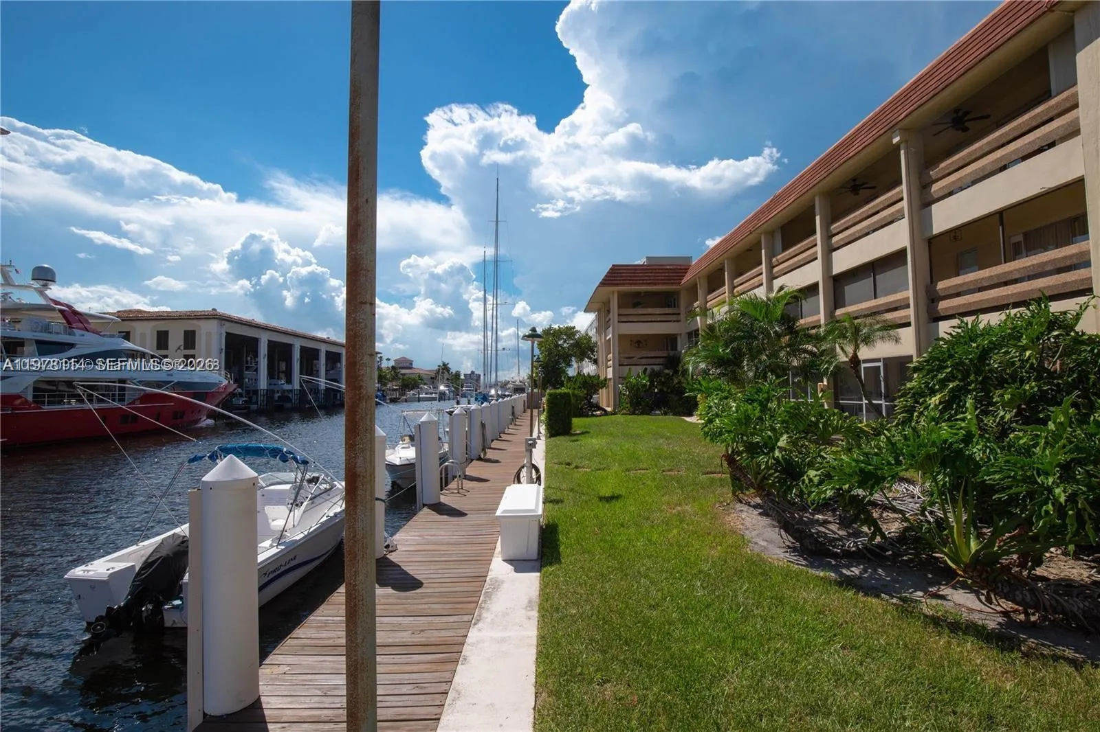 1700 Se 15th St 114, Fort Lauderdale, Florida 3331, Fort Lauderdale, Florida 33316, 1 Bedroom Bedrooms, ,1 BathroomBathrooms,Residential Lease,For Rent,1700 Se 15th St 114, Fort Lauderdale, Florida 3331,A11978114
