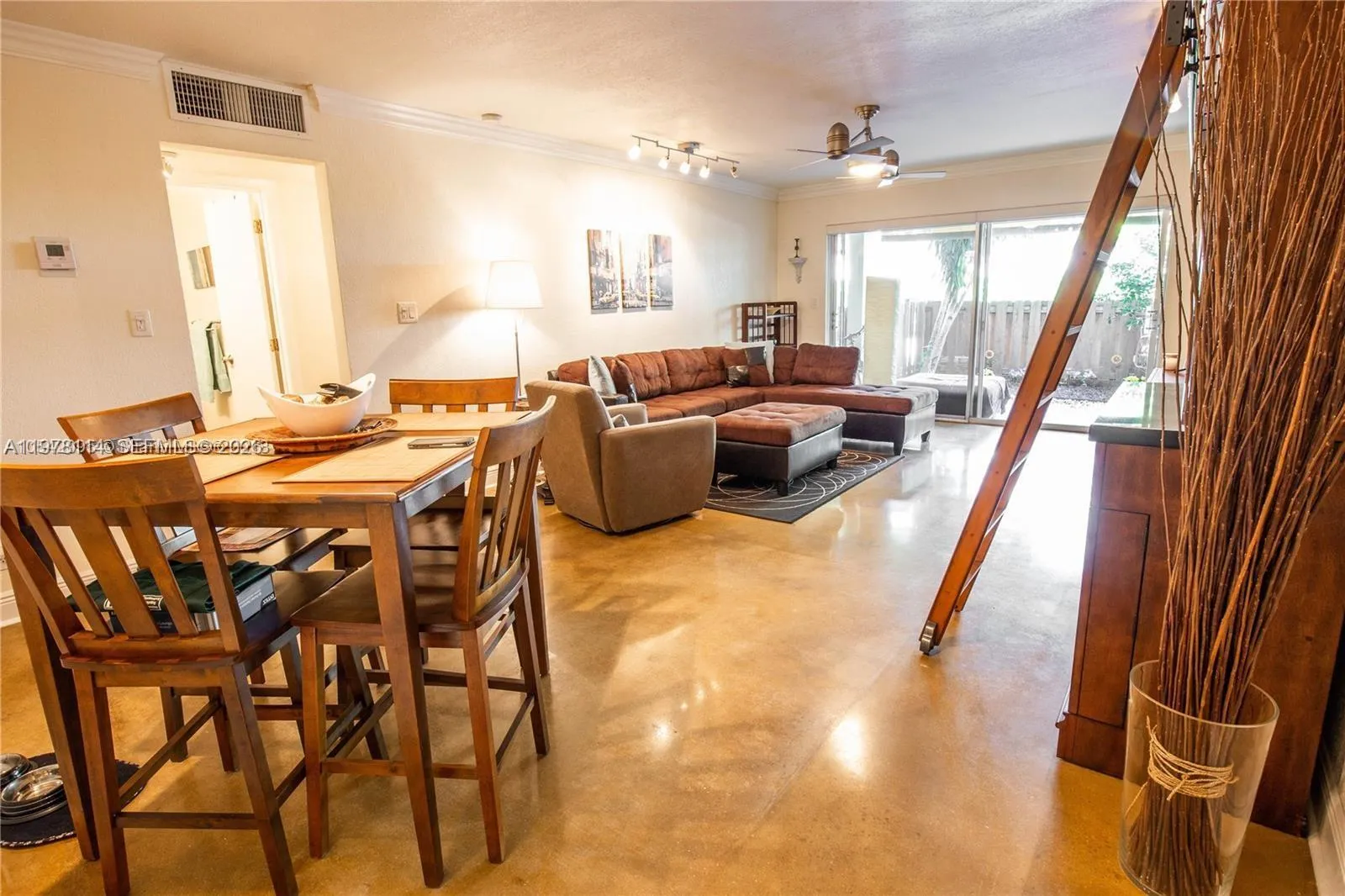1700 Se 15th St 114, Fort Lauderdale, Florida 3331, Fort Lauderdale, Florida 33316, 1 Bedroom Bedrooms, ,1 BathroomBathrooms,Residential Lease,For Rent,1700 Se 15th St 114, Fort Lauderdale, Florida 3331,A11978114