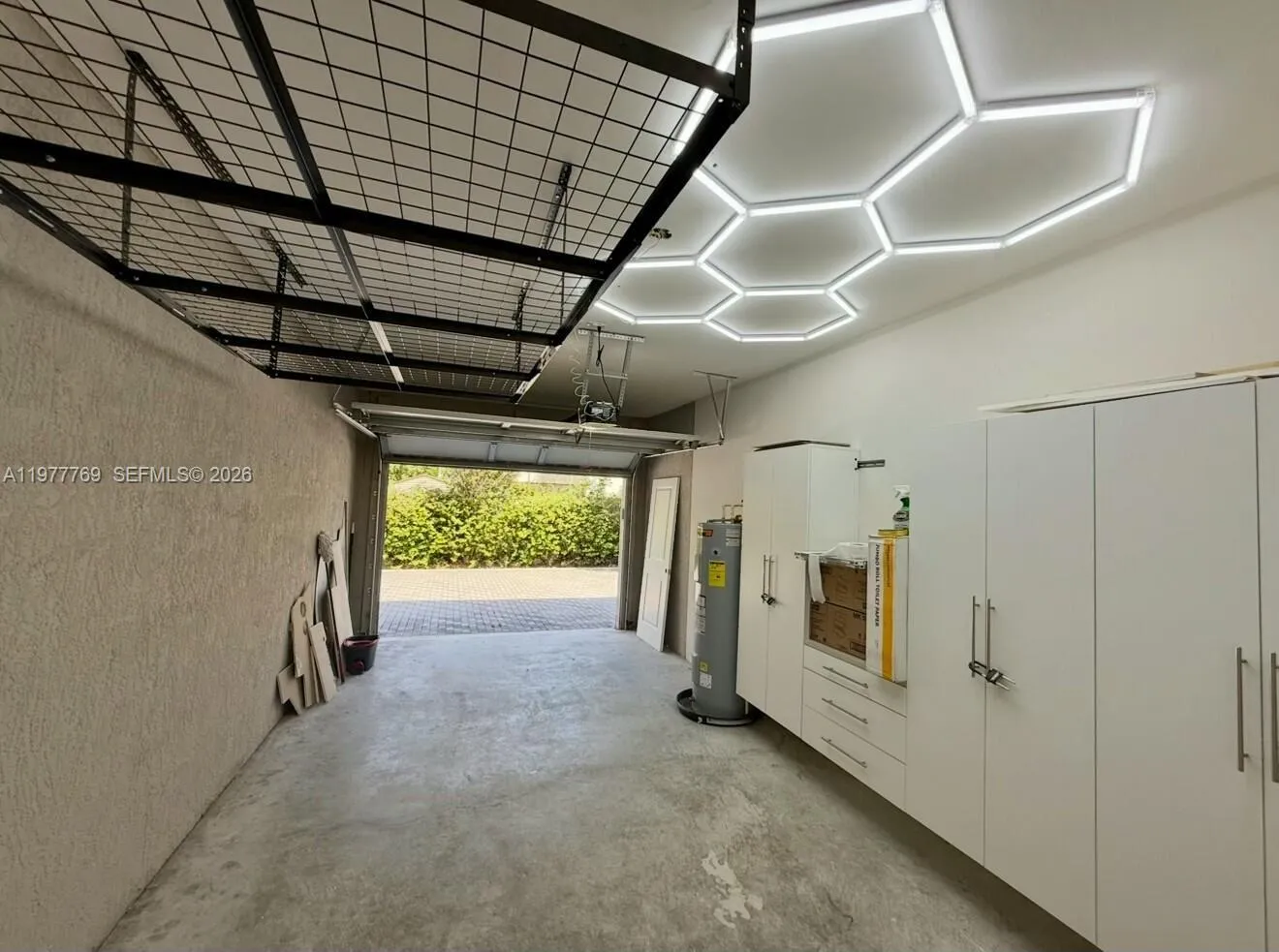 1035 Nw 2nd Ave, Fort Lauderdale, Florida 33311, Fort Lauderdale, Florida 33311, 3 Bedrooms Bedrooms, ,2 BathroomsBathrooms,Residential,For Sale,1035 Nw 2nd Ave, Fort Lauderdale, Florida 33311,A11977769