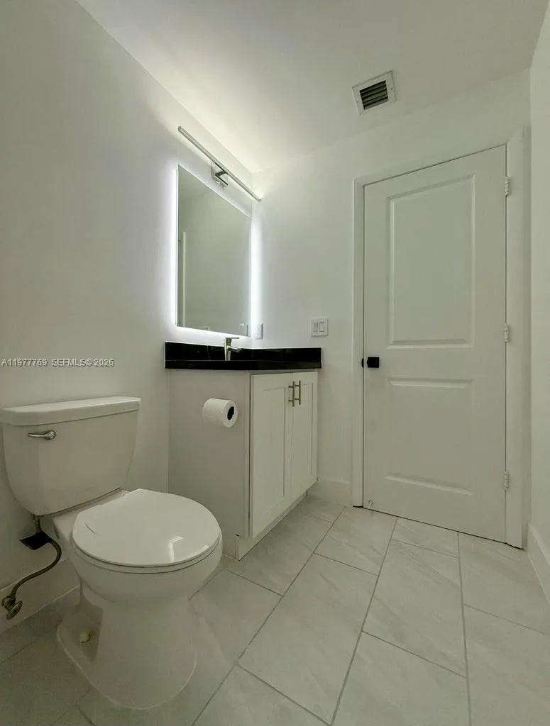 1035 Nw 2nd Ave, Fort Lauderdale, Florida 33311, Fort Lauderdale, Florida 33311, 3 Bedrooms Bedrooms, ,2 BathroomsBathrooms,Residential,For Sale,1035 Nw 2nd Ave, Fort Lauderdale, Florida 33311,A11977769