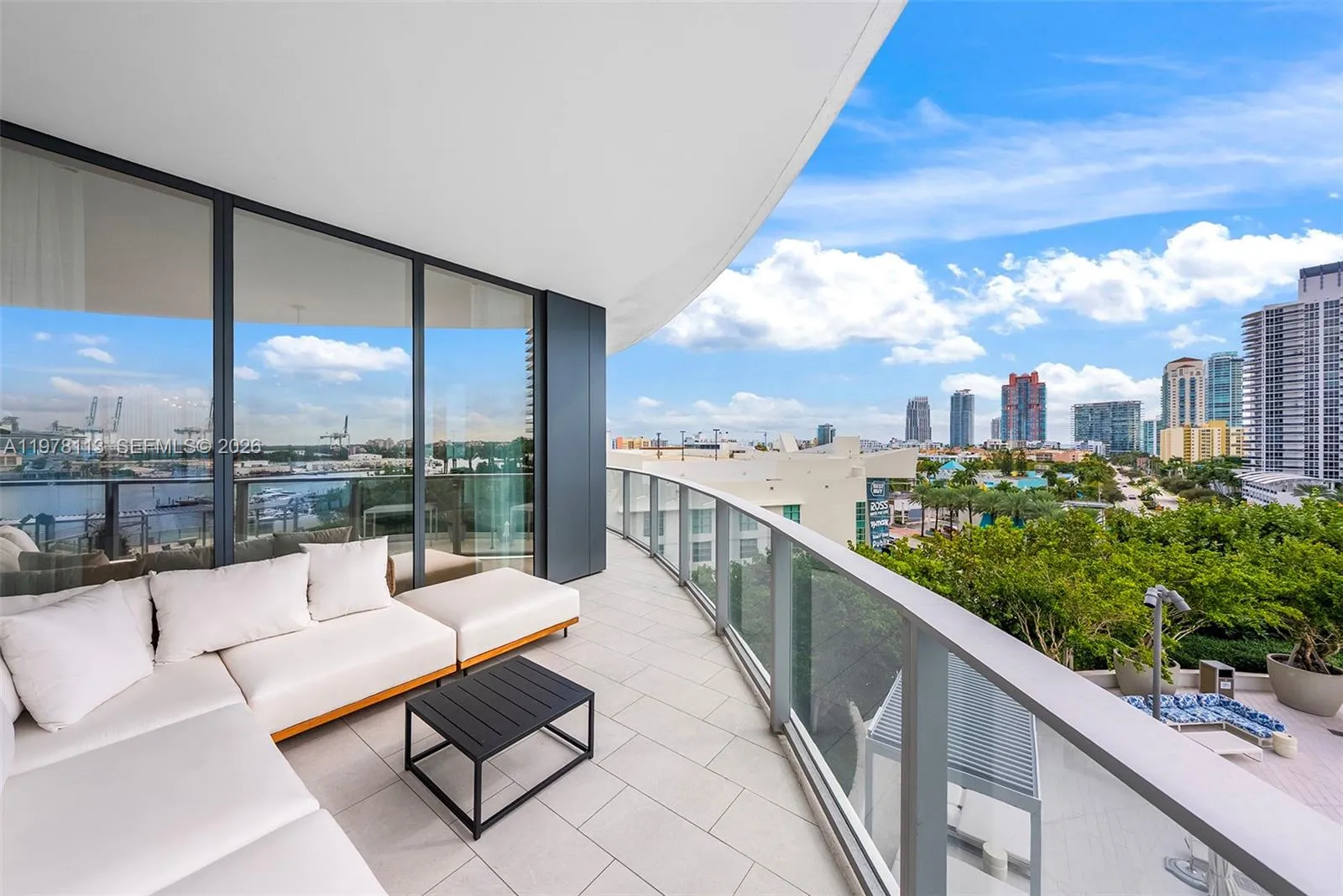 500 Alton 901, Miami Beach, Florida 33139, Miami Beach, Florida 33139, 3 Bedrooms Bedrooms, ,3 BathroomsBathrooms,Residential Lease,For Rent,500 Alton 901, Miami Beach, Florida 33139,A11978113