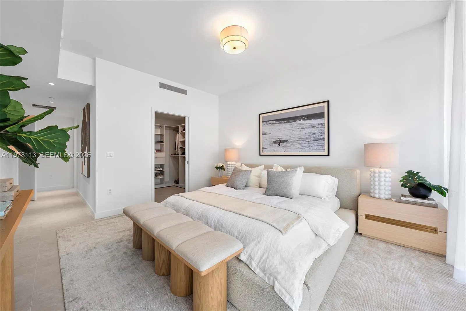 500 Alton 901, Miami Beach, Florida 33139, Miami Beach, Florida 33139, 3 Bedrooms Bedrooms, ,3 BathroomsBathrooms,Residential Lease,For Rent,500 Alton 901, Miami Beach, Florida 33139,A11978113