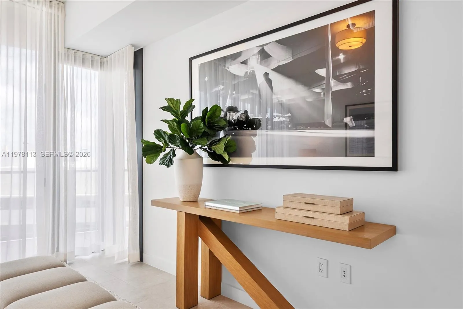 500 Alton 901, Miami Beach, Florida 33139, Miami Beach, Florida 33139, 3 Bedrooms Bedrooms, ,3 BathroomsBathrooms,Residential Lease,For Rent,500 Alton 901, Miami Beach, Florida 33139,A11978113