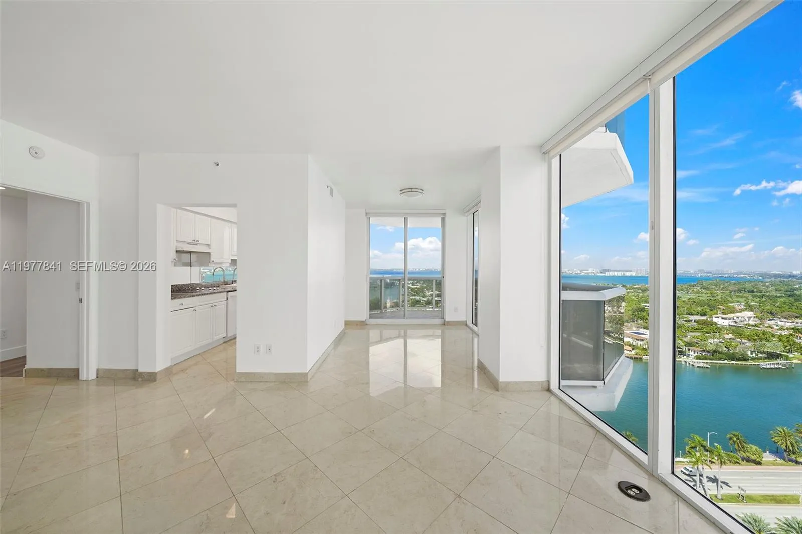 4775 Collins Ave 2507, Miami Beach, Florida 33140, Miami Beach, Florida 33140, 2 Bedrooms Bedrooms, ,2 BathroomsBathrooms,Residential Lease,For Rent,4775 Collins Ave 2507, Miami Beach, Florida 33140,A11977841