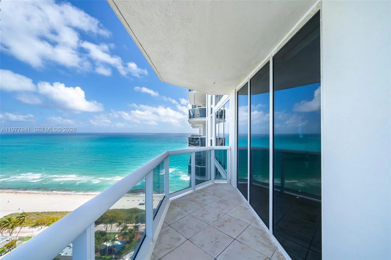 4775 Collins Ave 2507, Miami Beach, Florida 33140, Miami Beach, Florida 33140, 2 Bedrooms Bedrooms, ,2 BathroomsBathrooms,Residential Lease,For Rent,4775 Collins Ave 2507, Miami Beach, Florida 33140,A11977841