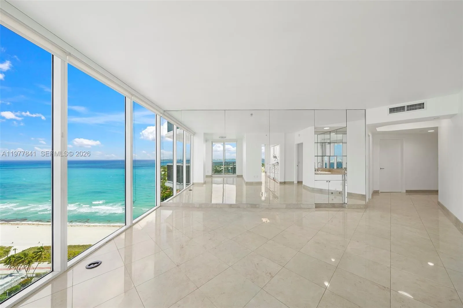 4775 Collins Ave 2507, Miami Beach, Florida 33140, Miami Beach, Florida 33140, 2 Bedrooms Bedrooms, ,2 BathroomsBathrooms,Residential Lease,For Rent,4775 Collins Ave 2507, Miami Beach, Florida 33140,A11977841