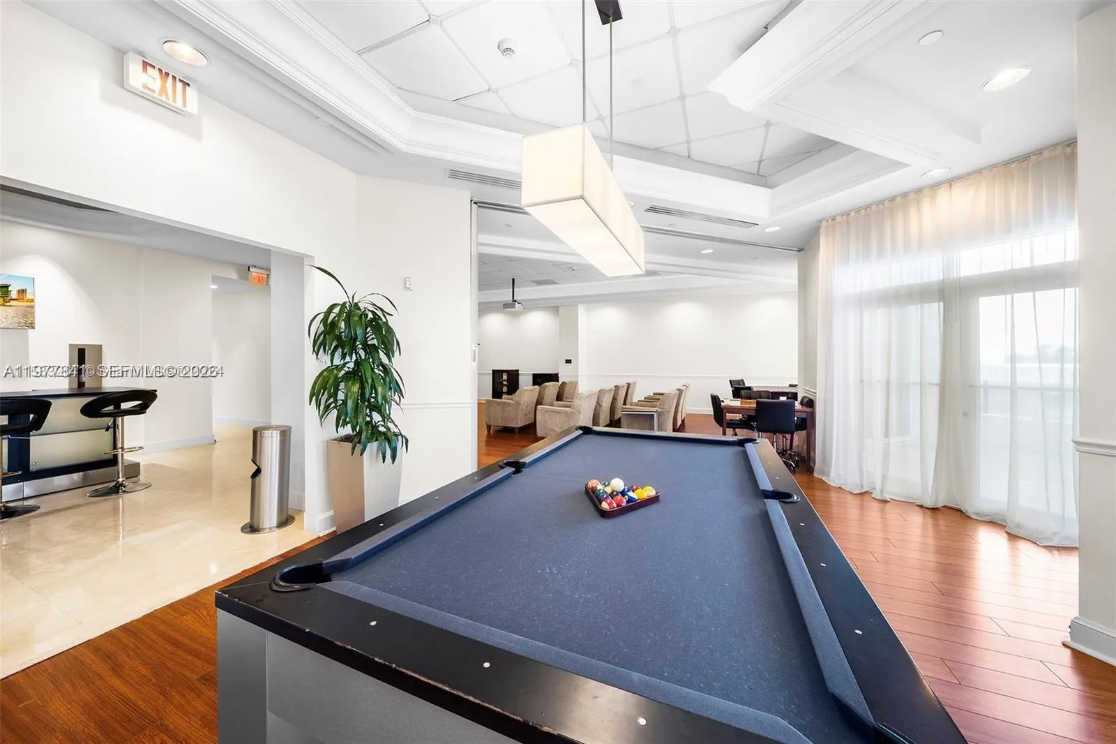 4775 Collins Ave 2507, Miami Beach, Florida 33140, Miami Beach, Florida 33140, 2 Bedrooms Bedrooms, ,2 BathroomsBathrooms,Residential Lease,For Rent,4775 Collins Ave 2507, Miami Beach, Florida 33140,A11977841