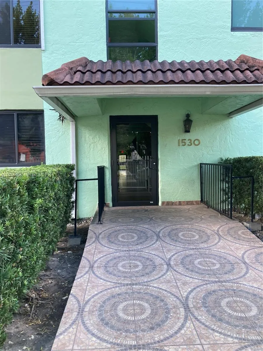 1530 Sw 2nd St 103, Miami, Florida 33135, Miami, Florida 33135, 1 Bedroom Bedrooms, ,1 BathroomBathrooms,Residential,For Sale,1530 Sw 2nd St 103, Miami, Florida 33135,A11978191