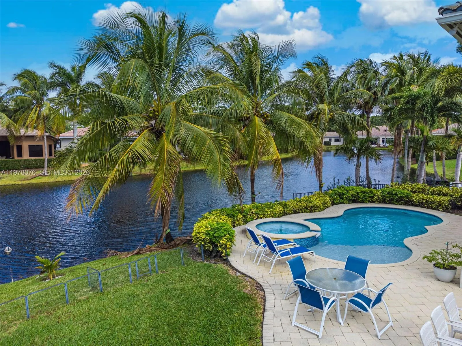 10221 Blue Palm St, Plantation, Florida 33324, Plantation, Florida 33324, 5 Bedrooms Bedrooms, ,4 BathroomsBathrooms,Residential,For Sale,10221 Blue Palm St, Plantation, Florida 33324,A11978076