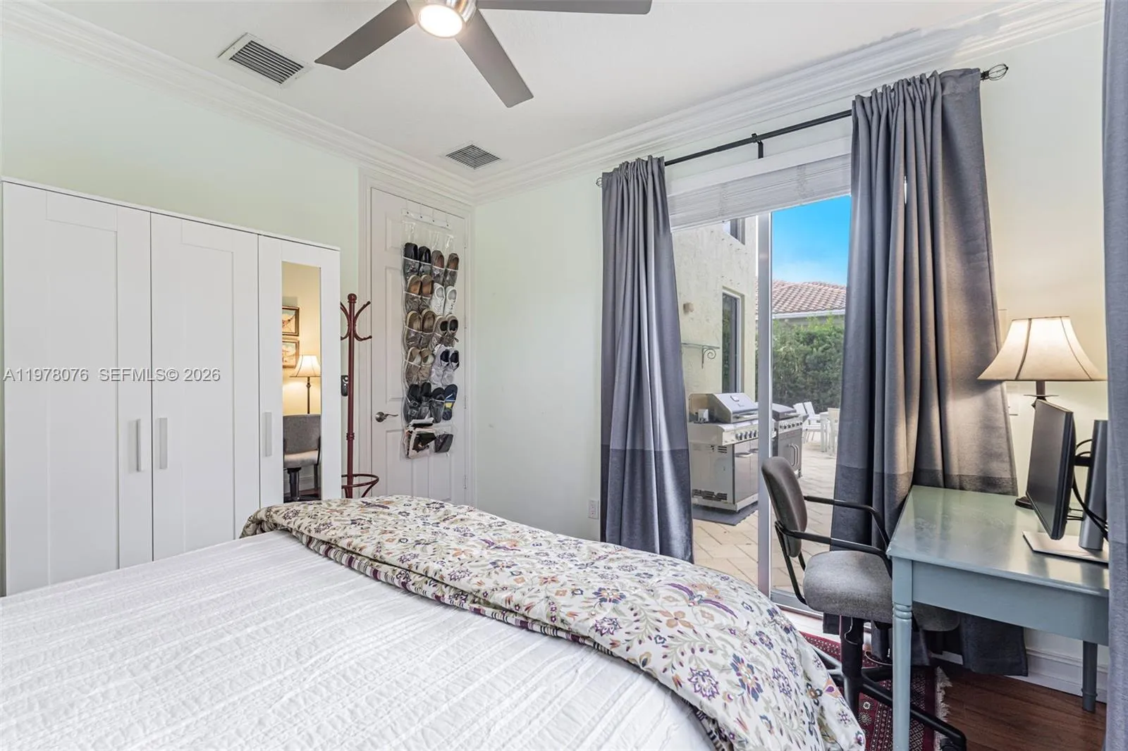 10221 Blue Palm St, Plantation, Florida 33324, Plantation, Florida 33324, 5 Bedrooms Bedrooms, ,4 BathroomsBathrooms,Residential,For Sale,10221 Blue Palm St, Plantation, Florida 33324,A11978076