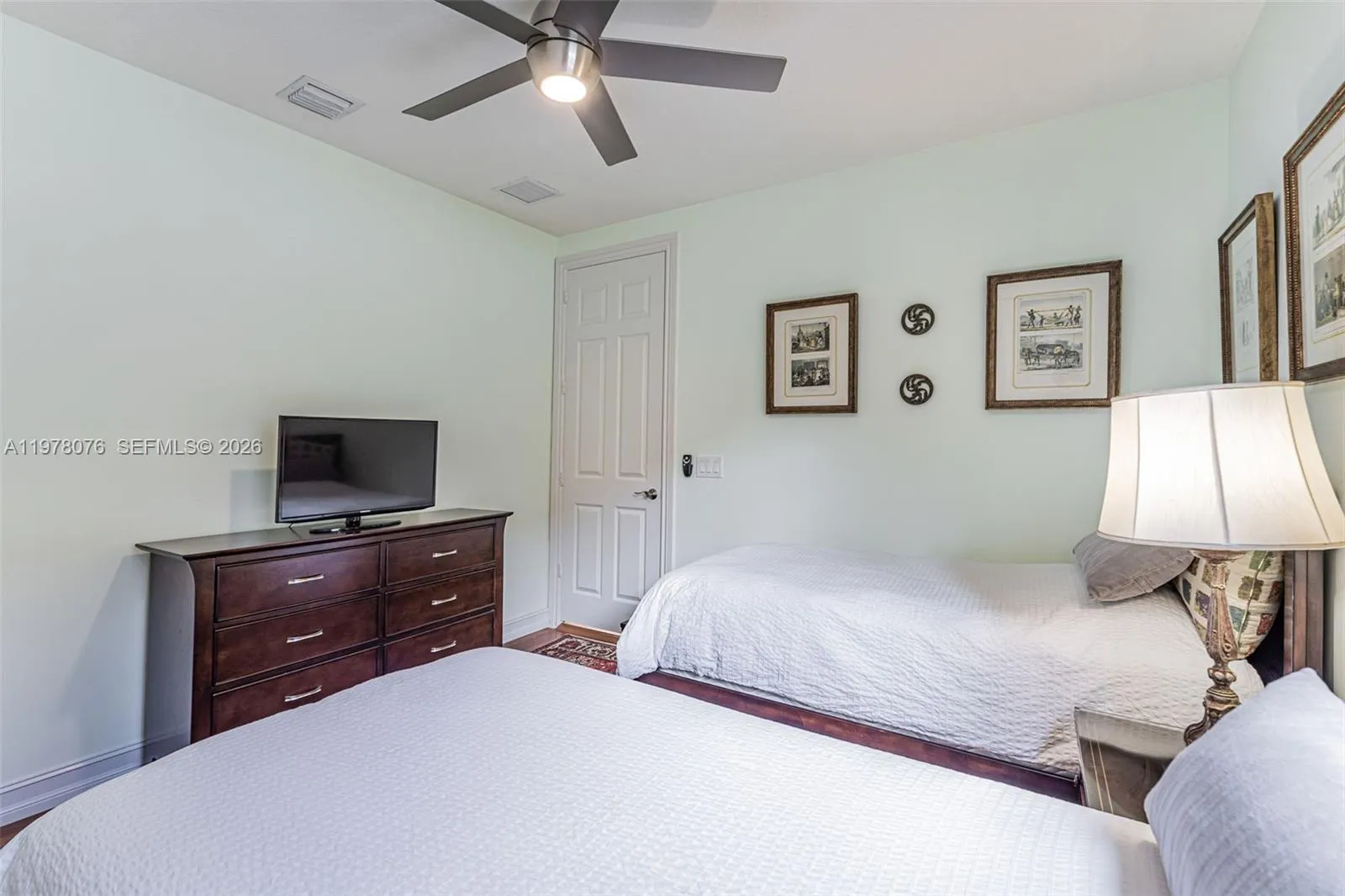 10221 Blue Palm St, Plantation, Florida 33324, Plantation, Florida 33324, 5 Bedrooms Bedrooms, ,4 BathroomsBathrooms,Residential,For Sale,10221 Blue Palm St, Plantation, Florida 33324,A11978076