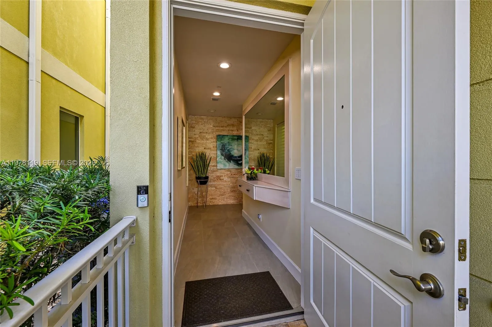 346 Elm St A-10, Hollywood, Florida 33019, Hollywood, Florida 33019, 4 Bedrooms Bedrooms, ,4 BathroomsBathrooms,Residential,For Sale,346 Elm St A-10, Hollywood, Florida 33019,A11978119