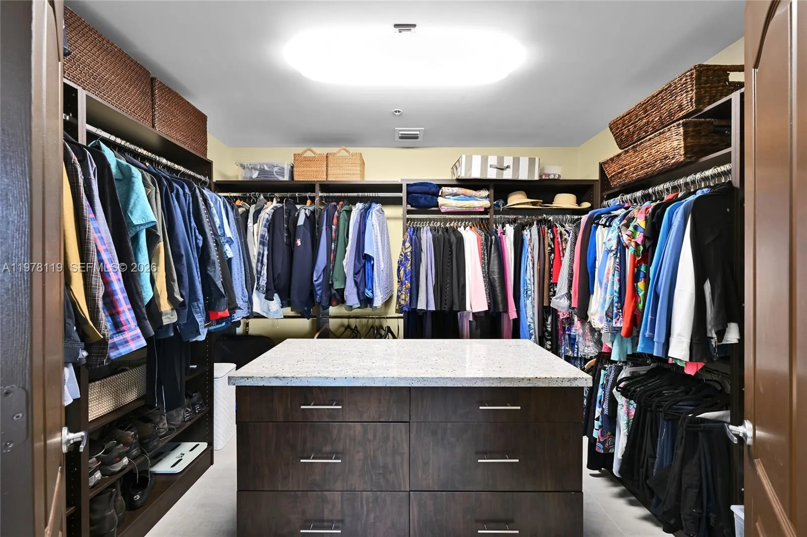 346 Elm St A-10, Hollywood, Florida 33019, Hollywood, Florida 33019, 4 Bedrooms Bedrooms, ,4 BathroomsBathrooms,Residential,For Sale,346 Elm St A-10, Hollywood, Florida 33019,A11978119