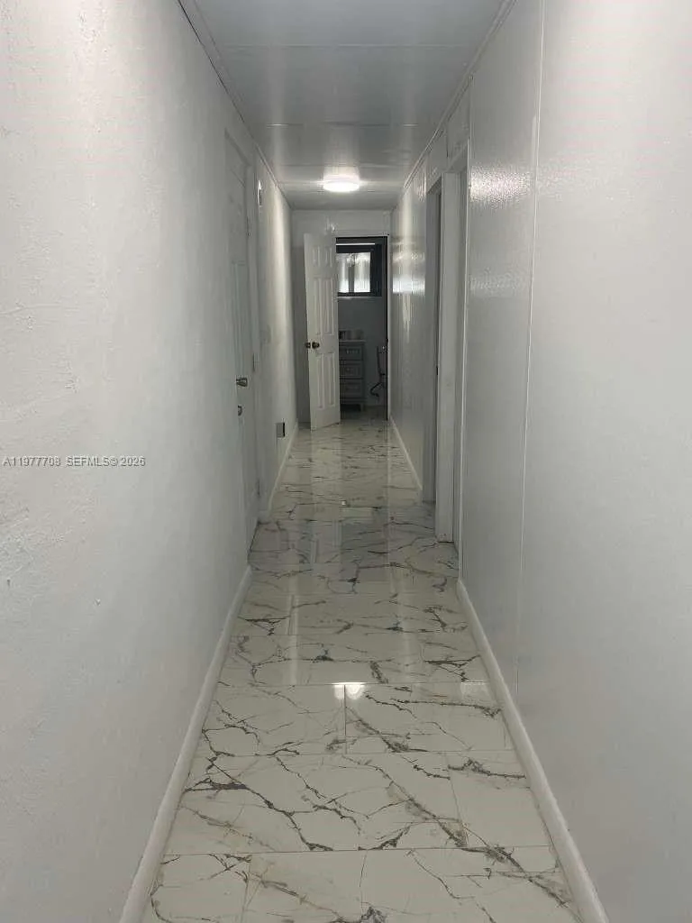 7110 Hope St, Hollywood, Florida 33024, Hollywood, Florida 33024, 1 Bedroom Bedrooms, ,1 BathroomBathrooms,Residential Lease,For Rent,7110 Hope St, Hollywood, Florida 33024,A11977708