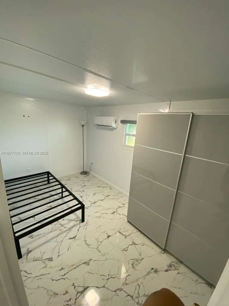 7110 Hope St, Hollywood, Florida 33024, Hollywood, Florida 33024, 1 Bedroom Bedrooms, ,1 BathroomBathrooms,Residential Lease,For Rent,7110 Hope St, Hollywood, Florida 33024,A11977708