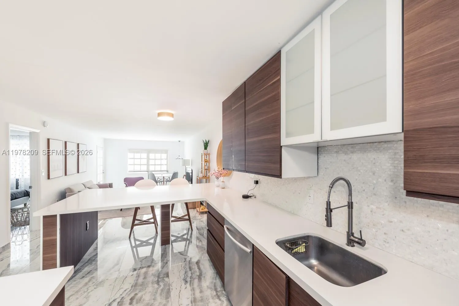 251 Galen Dr 115e, Key Biscayne, Florida 33149, Key Biscayne, Florida 33149, 1 Bedroom Bedrooms, ,2 BathroomsBathrooms,Residential Lease,For Rent,251 Galen Dr 115e, Key Biscayne, Florida 33149,A11978209