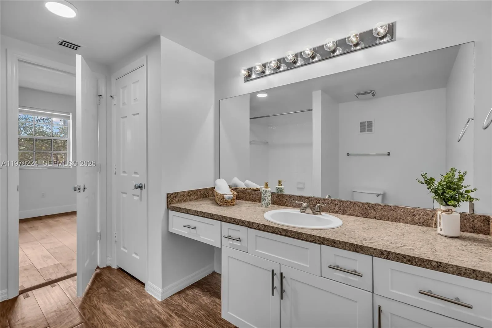 101 Sw 117th Ave 7207, Pembroke Pines, Florida 330, Pembroke Pines, Florida 33025, 2 Bedrooms Bedrooms, ,2 BathroomsBathrooms,Residential Lease,For Rent,101 Sw 117th Ave 7207, Pembroke Pines, Florida 330,A11978224