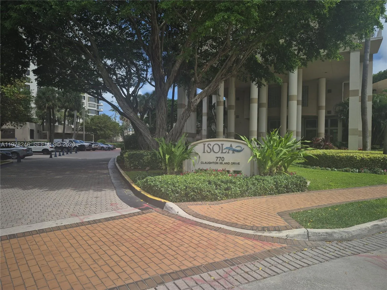 770 Claughton Island Dr 2007, Miami, Florida 33131, Miami, Florida 33131, 1 Bedroom Bedrooms, ,1 BathroomBathrooms,Residential,For Sale,770 Claughton Island Dr 2007, Miami, Florida 33131,A11978246
