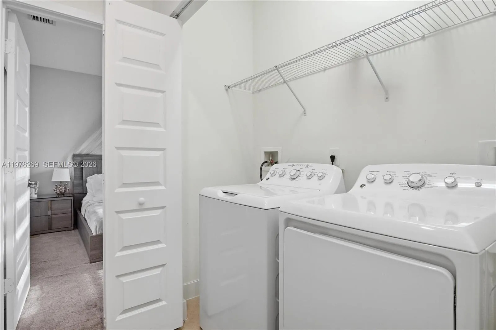 16033 Nw 87th Ct, Miami Lakes, Florida 33018, Miami Lakes, Florida 33018, 5 Bedrooms Bedrooms, ,3 BathroomsBathrooms,Residential,For Sale,16033 Nw 87th Ct, Miami Lakes, Florida 33018,A11978269