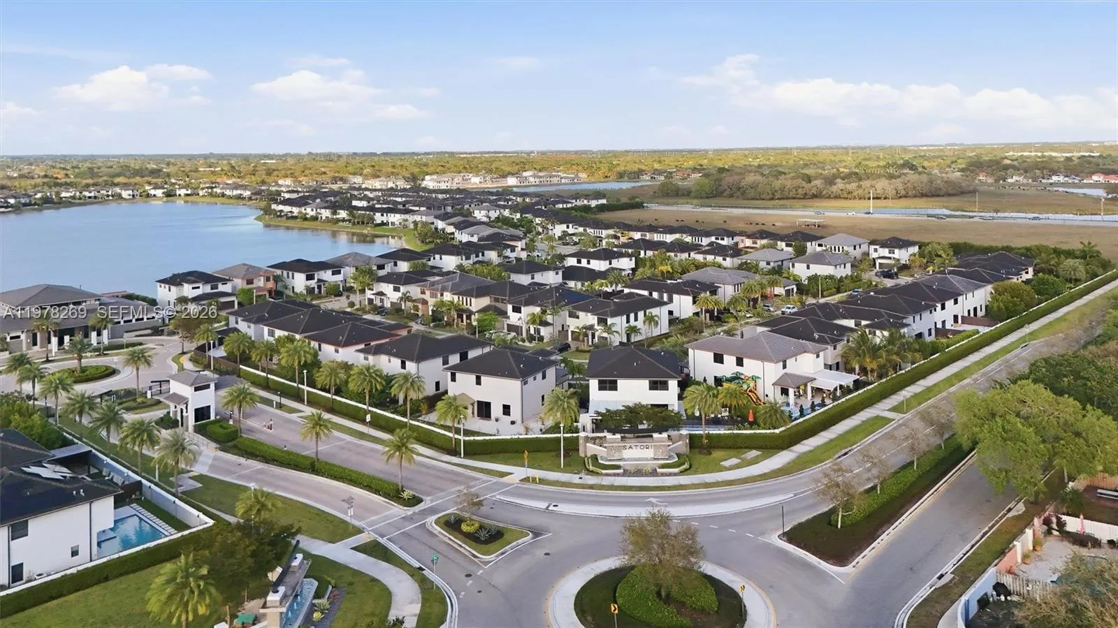 16033 Nw 87th Ct, Miami Lakes, Florida 33018, Miami Lakes, Florida 33018, 5 Bedrooms Bedrooms, ,3 BathroomsBathrooms,Residential,For Sale,16033 Nw 87th Ct, Miami Lakes, Florida 33018,A11978269