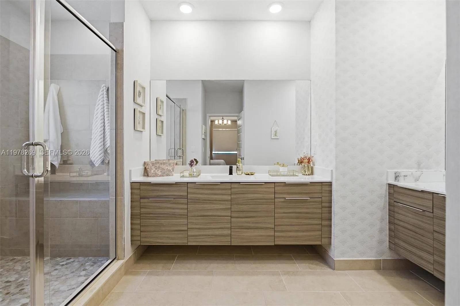 16033 Nw 87th Ct, Miami Lakes, Florida 33018, Miami Lakes, Florida 33018, 5 Bedrooms Bedrooms, ,3 BathroomsBathrooms,Residential,For Sale,16033 Nw 87th Ct, Miami Lakes, Florida 33018,A11978269