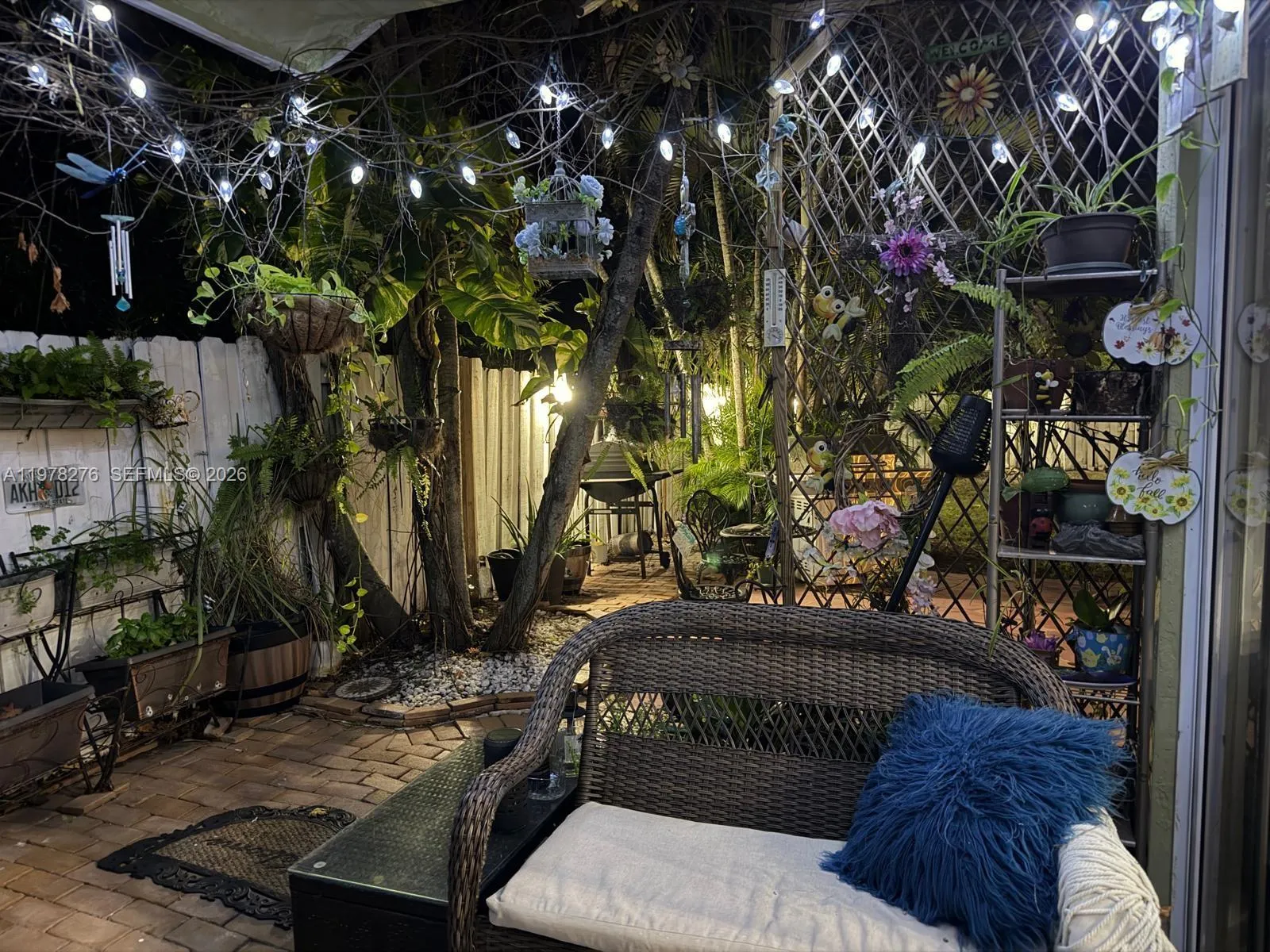 400 Somerset Way, Weston, Florida 33326, Weston, Florida 33326, 3 Bedrooms Bedrooms, ,2 BathroomsBathrooms,Residential,For Sale,400 Somerset Way, Weston, Florida 33326,A11978276