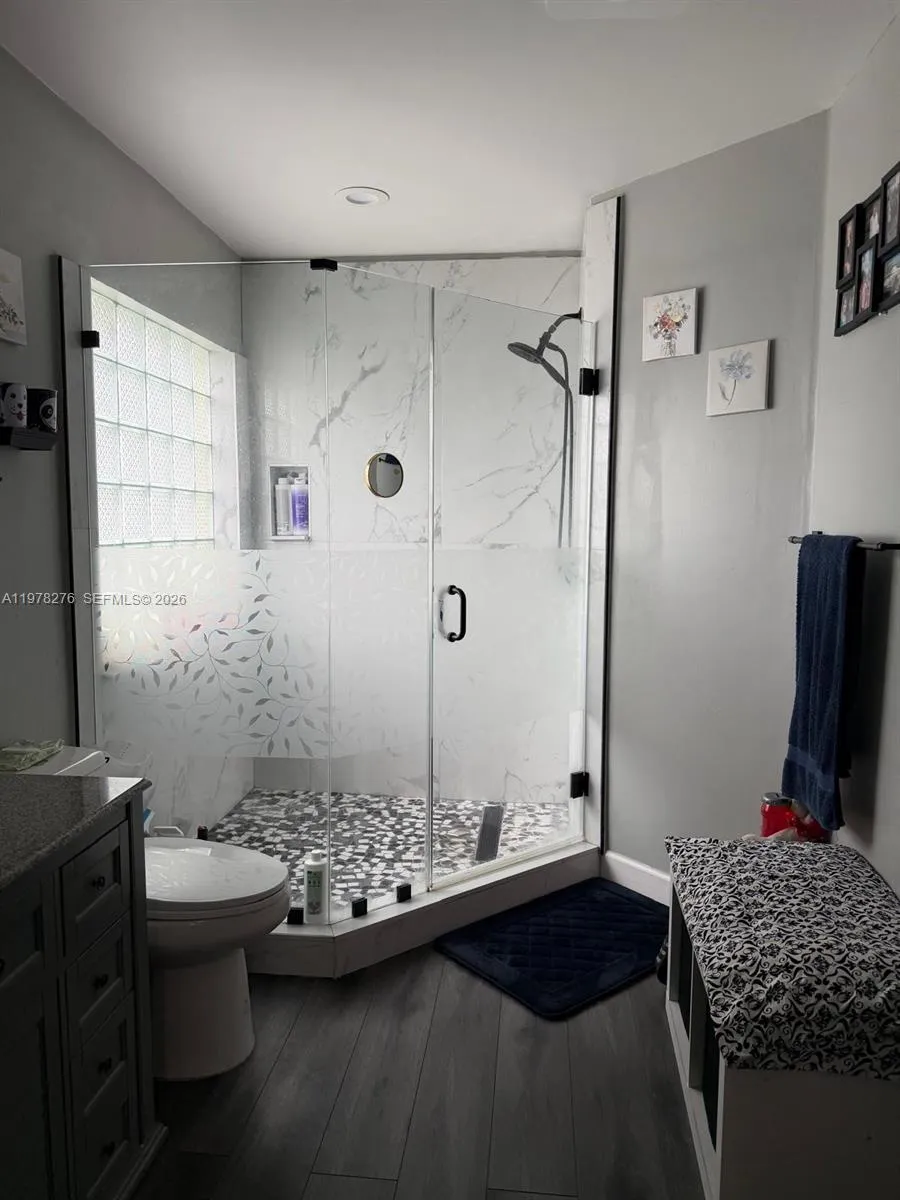 400 Somerset Way, Weston, Florida 33326, Weston, Florida 33326, 3 Bedrooms Bedrooms, ,2 BathroomsBathrooms,Residential,For Sale,400 Somerset Way, Weston, Florida 33326,A11978276