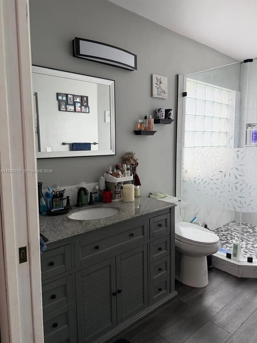 400 Somerset Way, Weston, Florida 33326, Weston, Florida 33326, 3 Bedrooms Bedrooms, ,2 BathroomsBathrooms,Residential,For Sale,400 Somerset Way, Weston, Florida 33326,A11978276