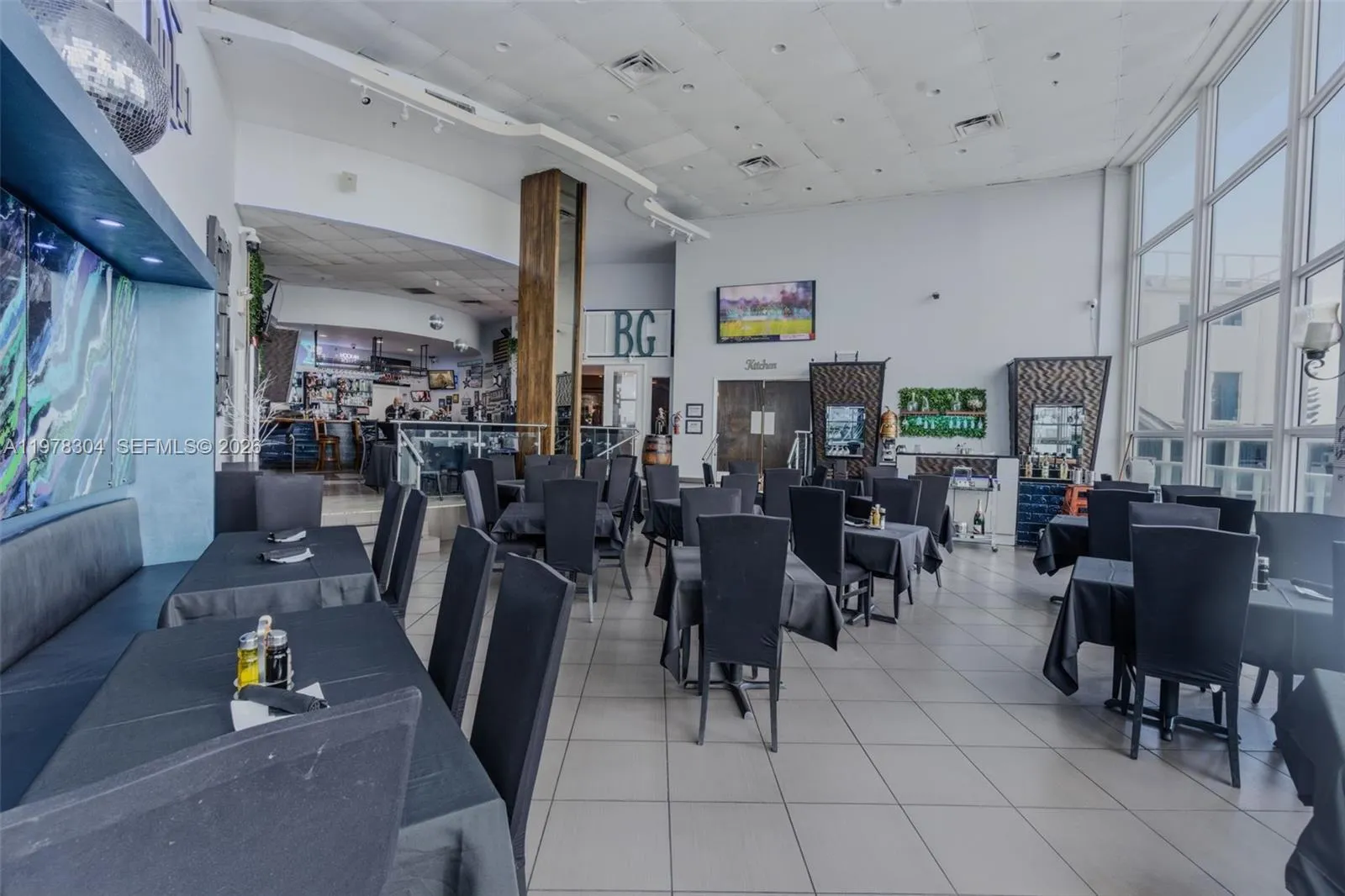 5445 Collins Ave L6 & Cu2a, Miami Beach, Flori, Miami Beach, Florida 33140, ,Commercial Sale,For Sale,5445 Collins Ave L6 & Cu2a, Miami Beach, Flori,A11978304