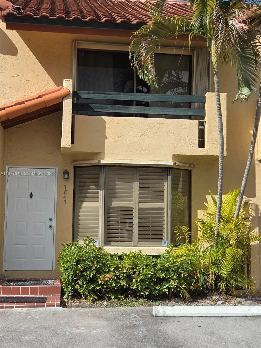 7847 Sw 102nd Ln 7847, Miami, Florida 33156, Miami, Florida 33156, 2 Bedrooms Bedrooms, ,2 BathroomsBathrooms,Residential Lease,For Rent,7847 Sw 102nd Ln 7847, Miami, Florida 33156,A11977840