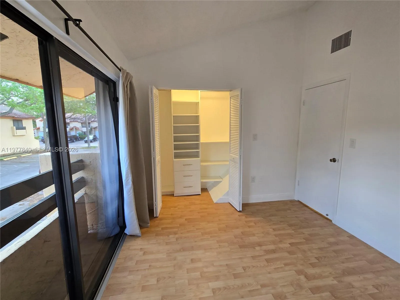 7847 Sw 102nd Ln 7847, Miami, Florida 33156, Miami, Florida 33156, 2 Bedrooms Bedrooms, ,2 BathroomsBathrooms,Residential Lease,For Rent,7847 Sw 102nd Ln 7847, Miami, Florida 33156,A11977840