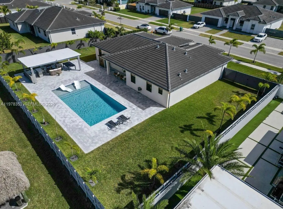 13351 Sw 190th St, Miami, Florida 33177, Miami, Florida 33177, 3 Bedrooms Bedrooms, ,2 BathroomsBathrooms,Residential,For Sale,13351 Sw 190th St, Miami, Florida 33177,A11978352