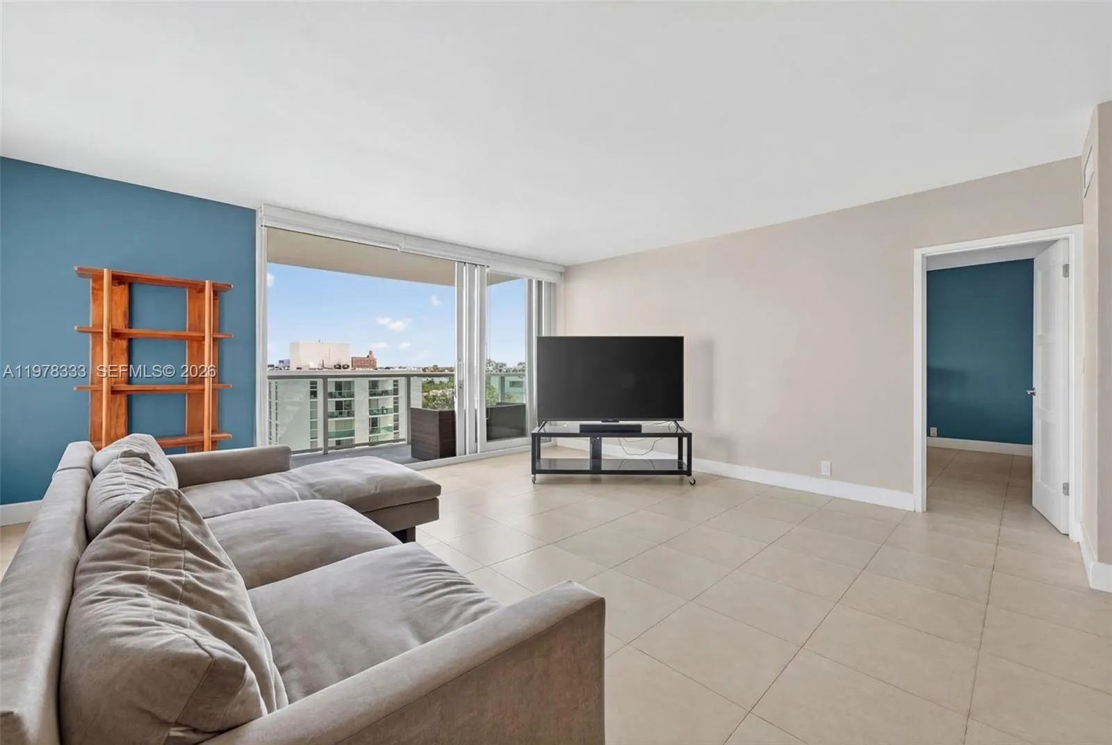 1000 West Ave 910, Miami Beach, Florida 33139, Miami Beach, Florida 33139, 1 Bedroom Bedrooms, ,1 BathroomBathrooms,Residential,For Sale,1000 West Ave 910, Miami Beach, Florida 33139,A11978333