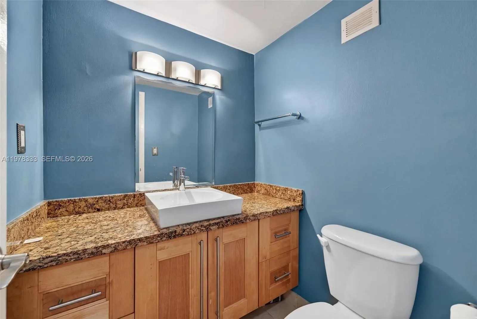 1000 West Ave 910, Miami Beach, Florida 33139, Miami Beach, Florida 33139, 1 Bedroom Bedrooms, ,1 BathroomBathrooms,Residential,For Sale,1000 West Ave 910, Miami Beach, Florida 33139,A11978333