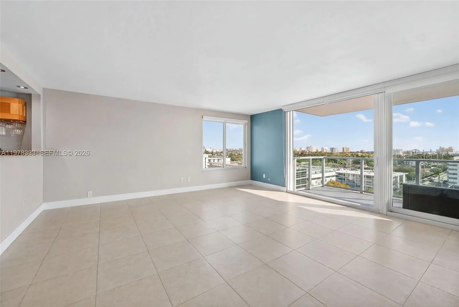 1000 West Ave 910, Miami Beach, Florida 33139, Miami Beach, Florida 33139, 1 Bedroom Bedrooms, ,1 BathroomBathrooms,Residential,For Sale,1000 West Ave 910, Miami Beach, Florida 33139,A11978333