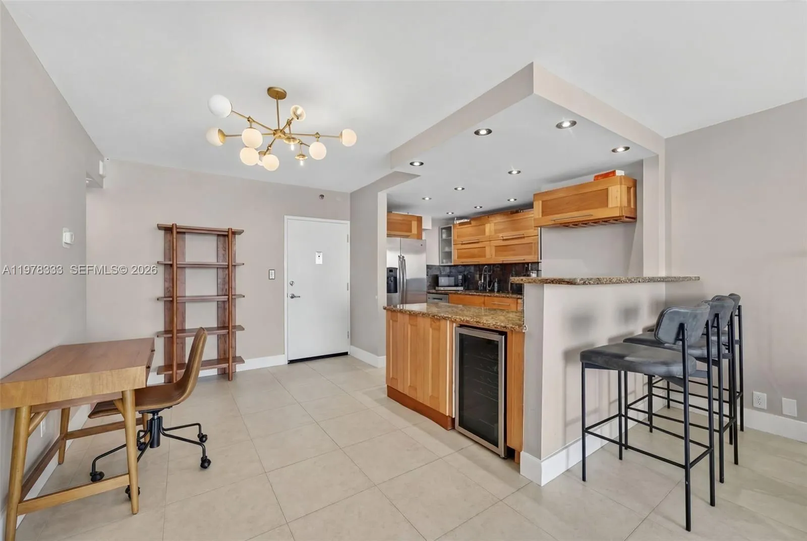 1000 West Ave 910, Miami Beach, Florida 33139, Miami Beach, Florida 33139, 1 Bedroom Bedrooms, ,1 BathroomBathrooms,Residential,For Sale,1000 West Ave 910, Miami Beach, Florida 33139,A11978333