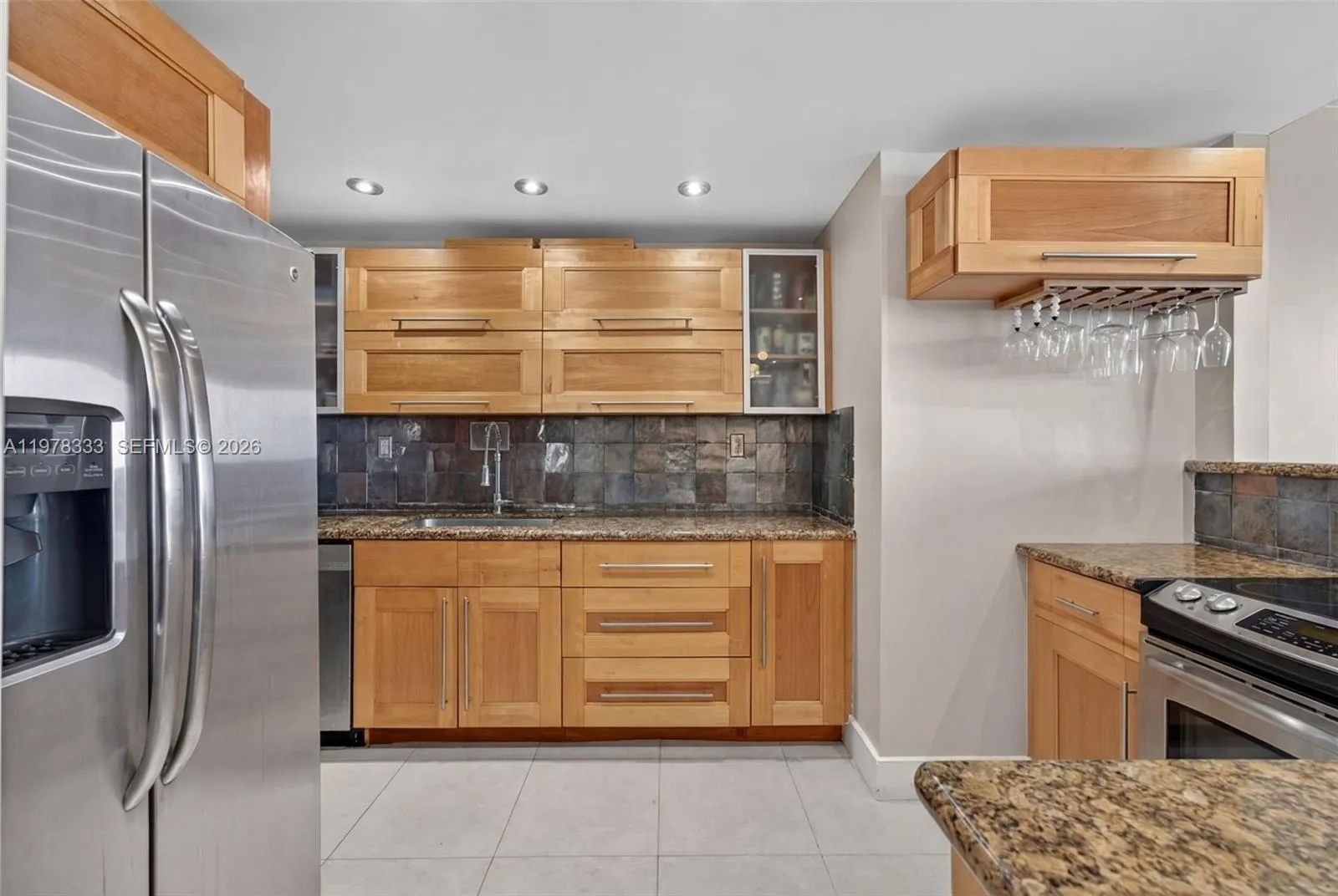 1000 West Ave 910, Miami Beach, Florida 33139, Miami Beach, Florida 33139, 1 Bedroom Bedrooms, ,1 BathroomBathrooms,Residential,For Sale,1000 West Ave 910, Miami Beach, Florida 33139,A11978333