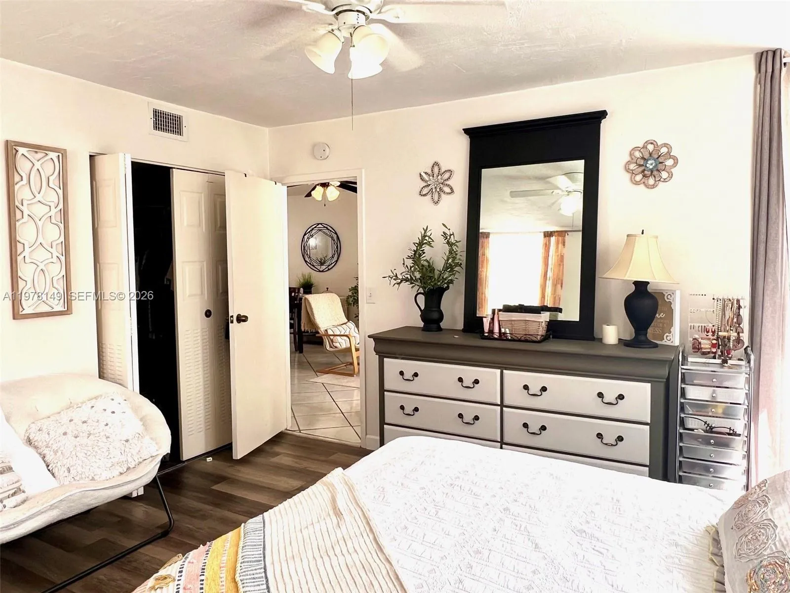 2811 Somerset Dr 211, Lauderdale Lakes, Florida 33, Lauderdale Lakes, Florida 33311, 2 Bedrooms Bedrooms, ,2 BathroomsBathrooms,Residential Lease,For Rent,2811 Somerset Dr 211, Lauderdale Lakes, Florida 33,A11978149