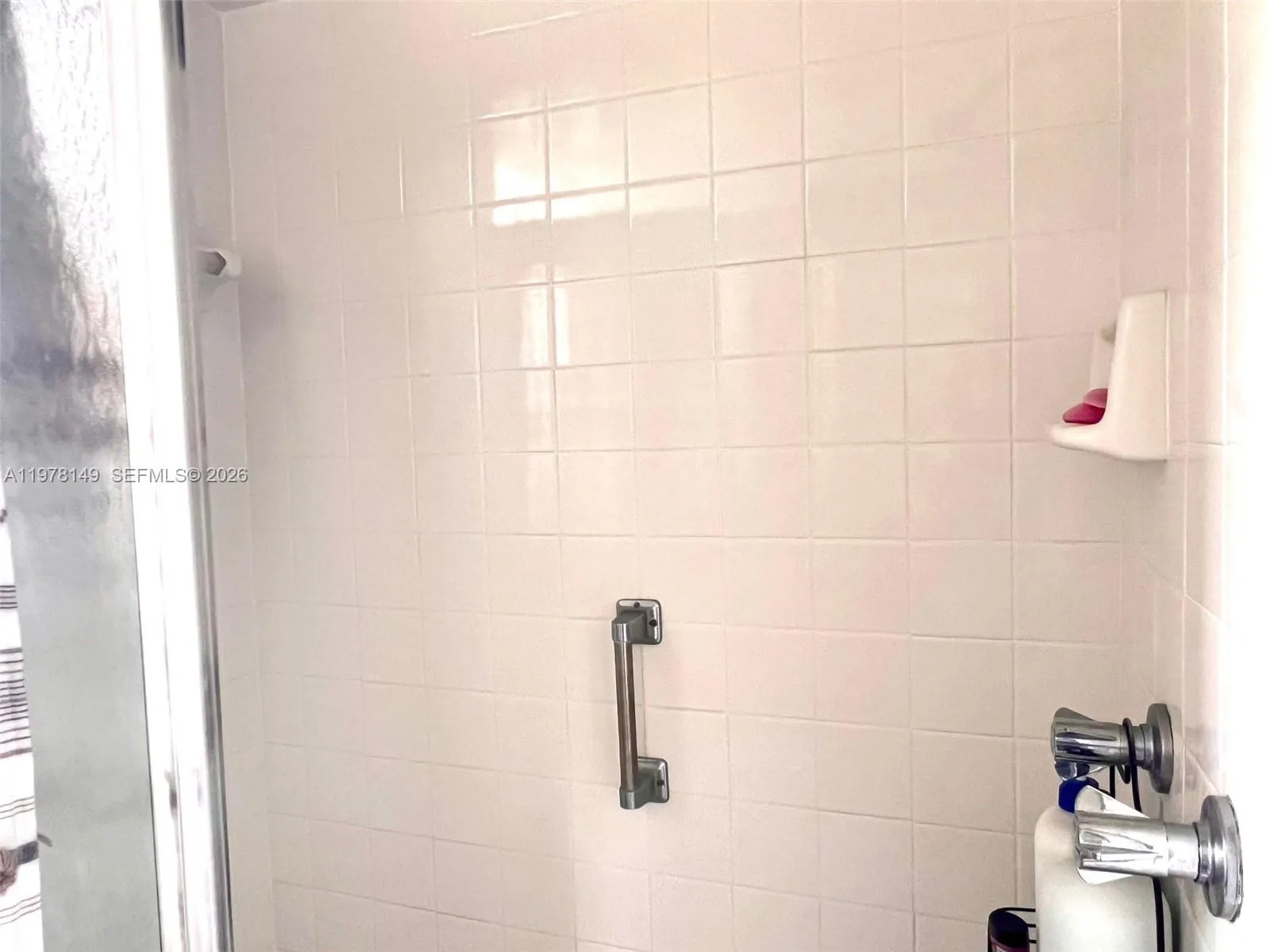 2811 Somerset Dr 211, Lauderdale Lakes, Florida 33, Lauderdale Lakes, Florida 33311, 2 Bedrooms Bedrooms, ,2 BathroomsBathrooms,Residential Lease,For Rent,2811 Somerset Dr 211, Lauderdale Lakes, Florida 33,A11978149