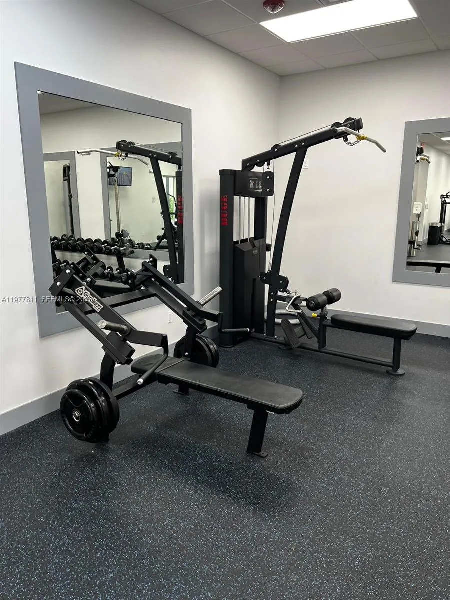17021 N Bay Rd 102, Sunny Isles Beach, Florida 331, Sunny Isles Beach, Florida 33160, 3 Bedrooms Bedrooms, ,2 BathroomsBathrooms,Residential Lease,For Rent,17021 N Bay Rd 102, Sunny Isles Beach, Florida 331,A11977811