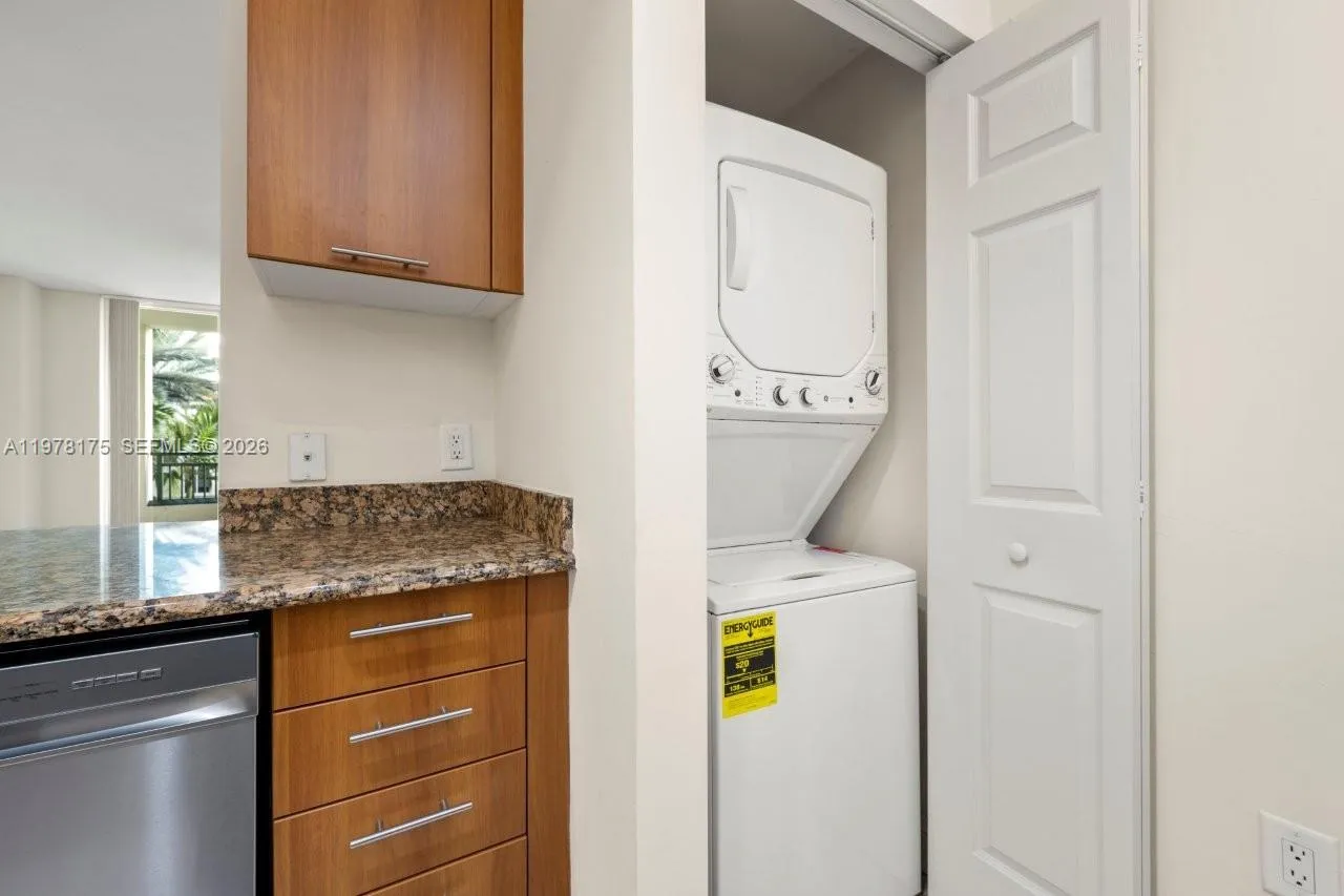 510 Nw 84th Ave 322, Plantation, Florida 33324, Plantation, Florida 33324, 1 Bedroom Bedrooms, ,1 BathroomBathrooms,Residential Lease,For Rent,510 Nw 84th Ave 322, Plantation, Florida 33324,A11978175